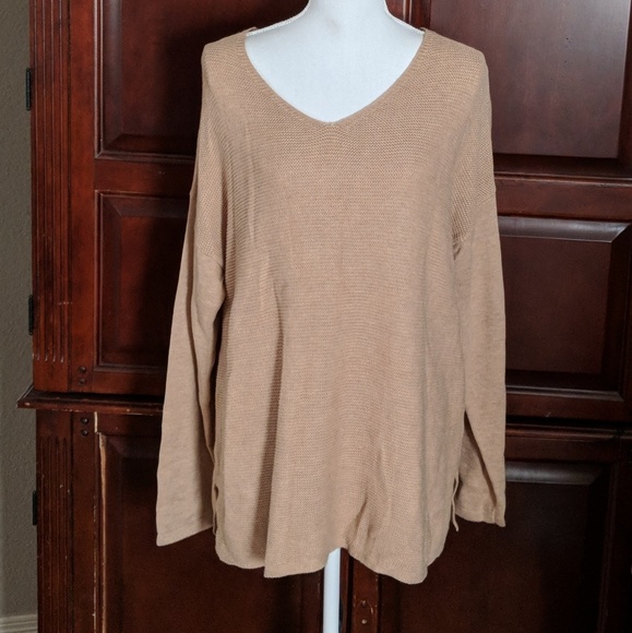 Chico's Sweaters - NWT Chico's Traveler's Collection Sweater